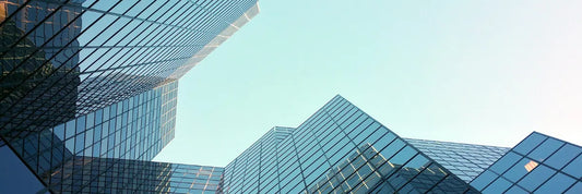 ¿Qué Pasa Cuando Escaneas un QR en la Entrada de tu Condominio?