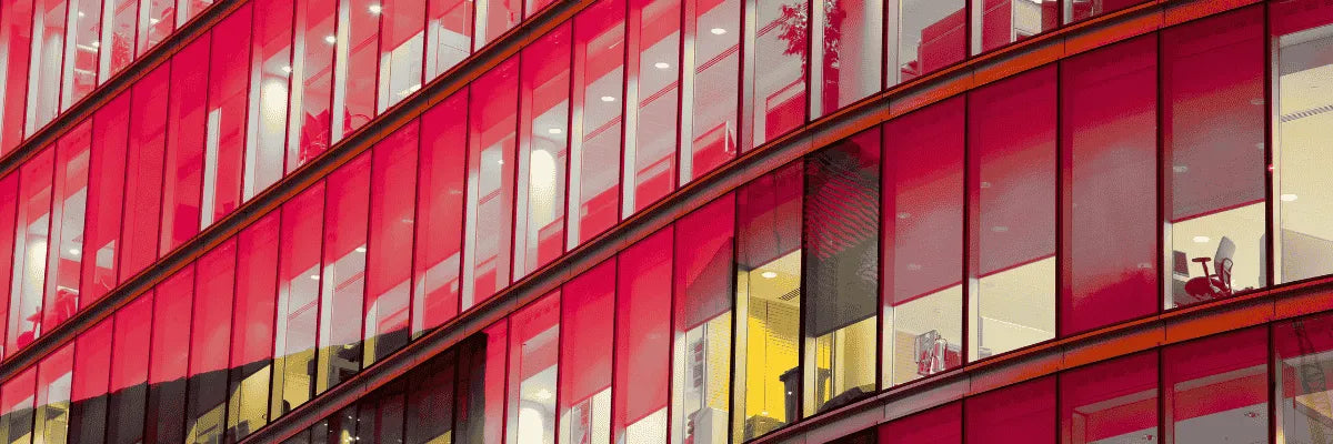 Control de ingreso seguro en edificios corporativos de Huechuraba